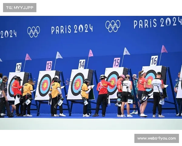 中国射箭队赴韩外训备战光州世锦赛，雨中演练应对全新赛制